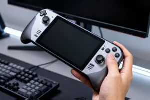 Microsoft's Xbox Ally Handheld Strategy Expands Gaming Beyond Consoles - Professional coverage