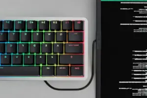 Apple blocks iOS 26.2 beta on devices with C1 modem - Professional coverage