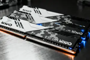 Samsung's New Z TriFold Says No to the S Pen - Professional coverage